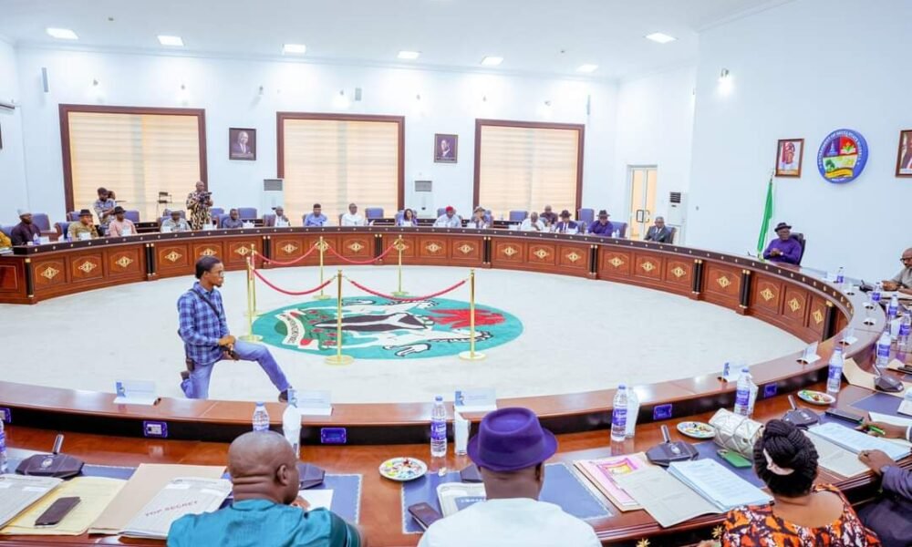 Commissioners In Delta